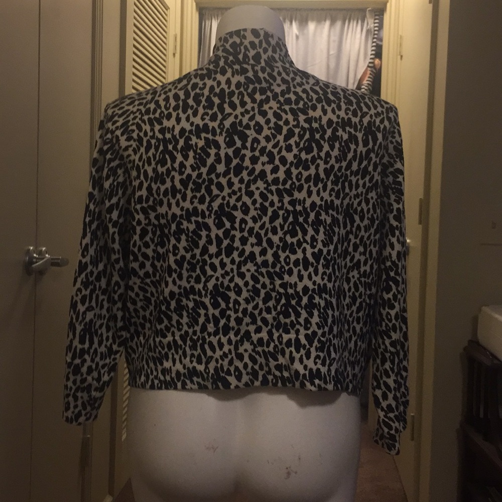 Sweater - Picture 2 of 2